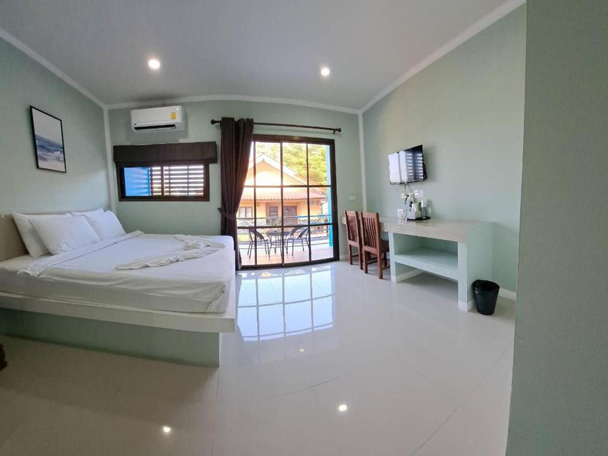 J & Ariya Hotel Near Samui Airport And Koh Phangan Pier Bophut Ngoại thất bức ảnh