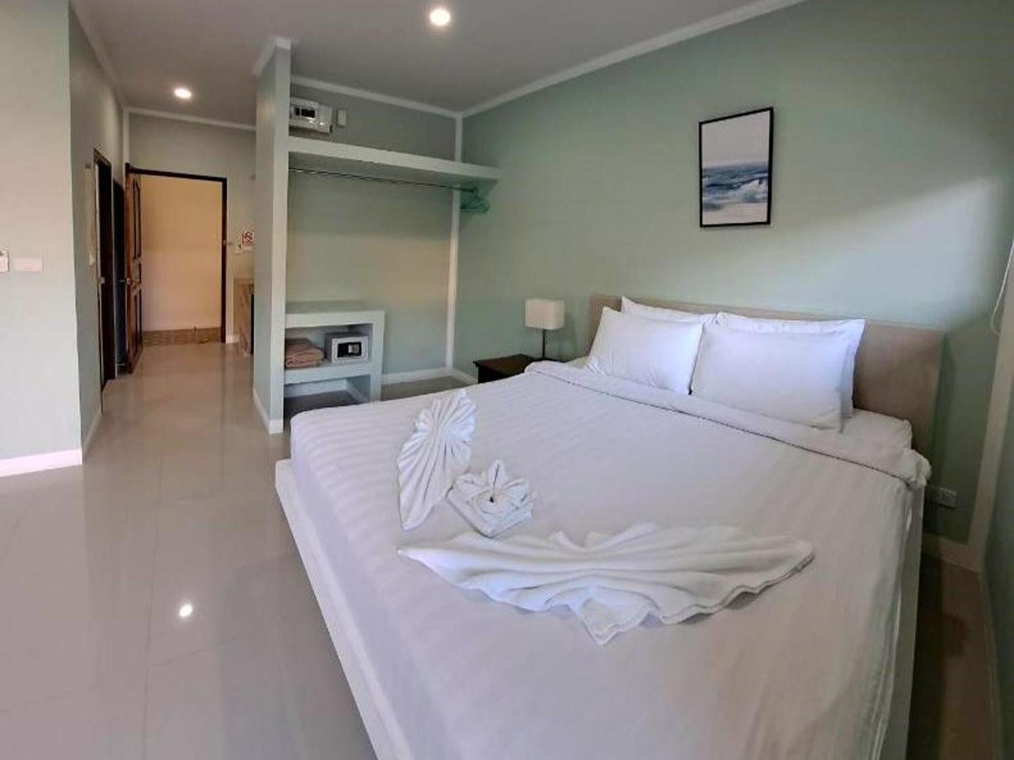 J & Ariya Hotel Near Samui Airport And Koh Phangan Pier Bophut Ngoại thất bức ảnh